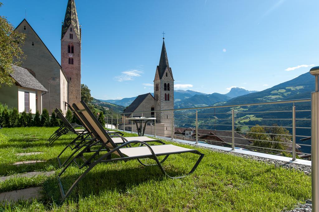 Hotel Panorama Flora 3*
